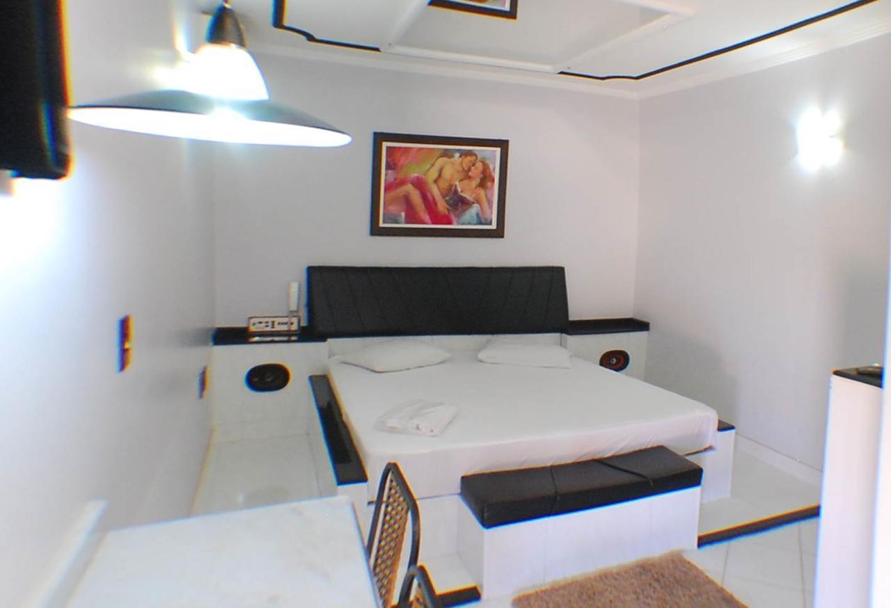 Castellu'S (Adults Only) Hotel Pirassununga Kültér fotó