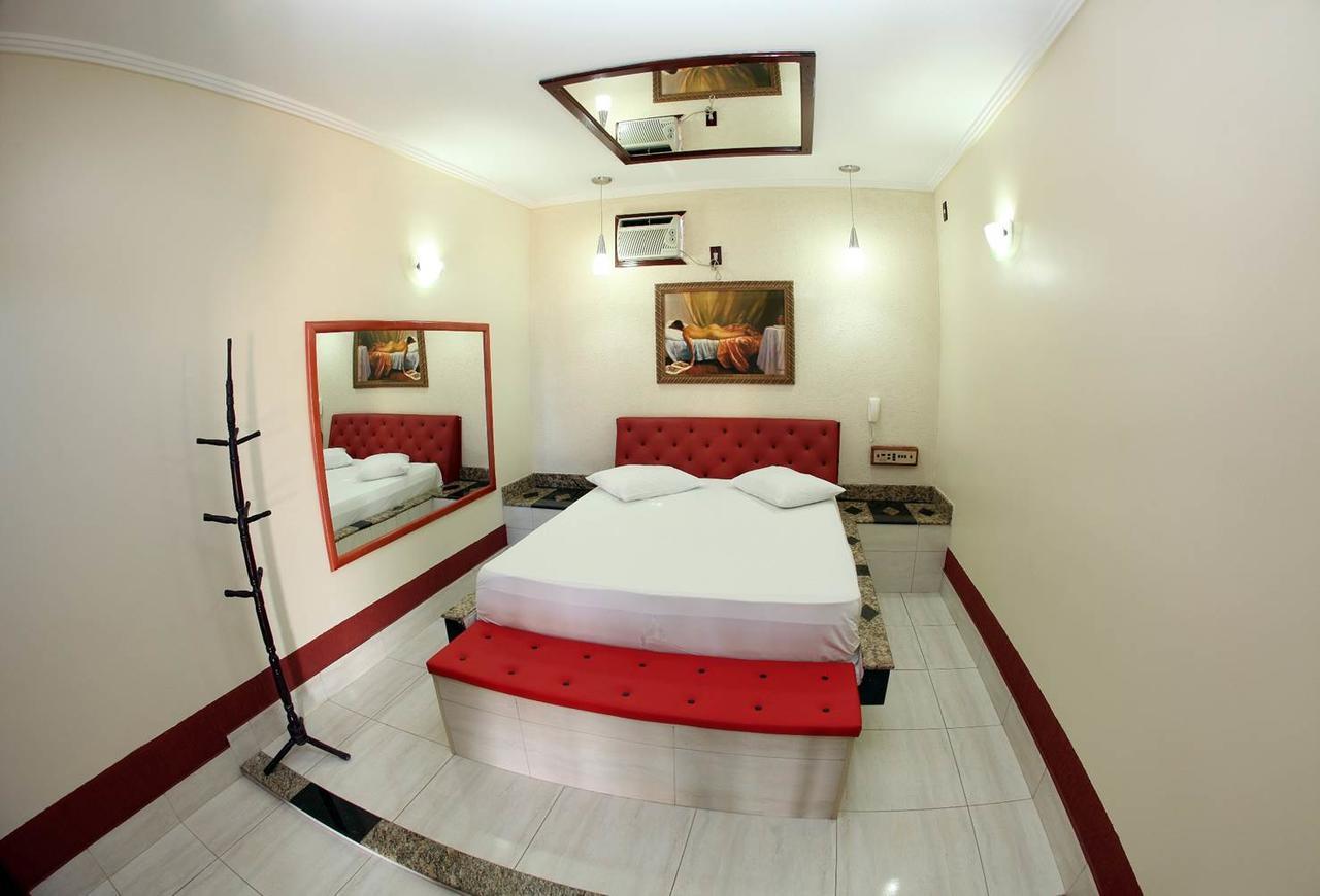 Castellu'S (Adults Only) Hotel Pirassununga Kültér fotó
