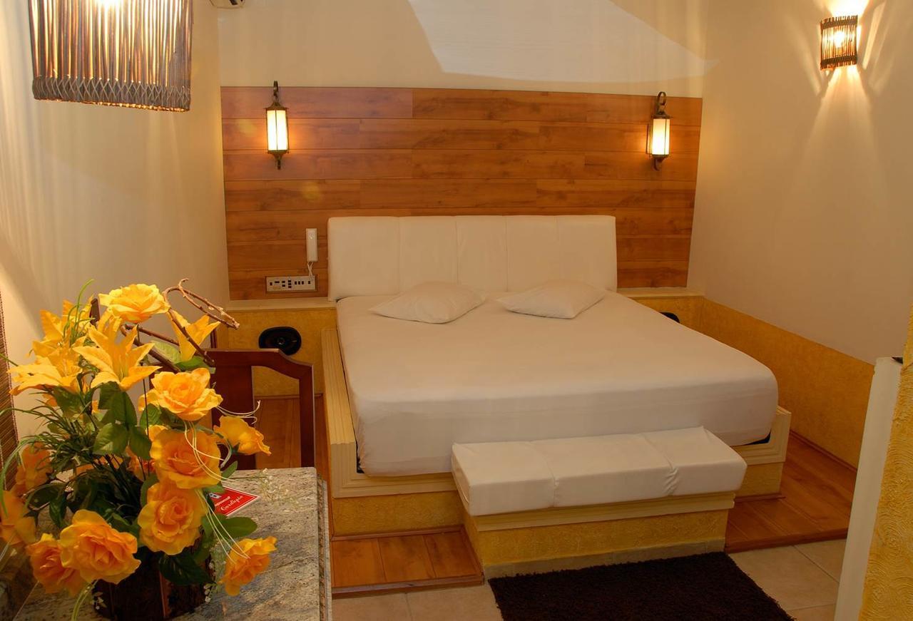 Castellu'S (Adults Only) Hotel Pirassununga Kültér fotó